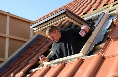 Pose de fenêtres de toit Velux à Tranzault